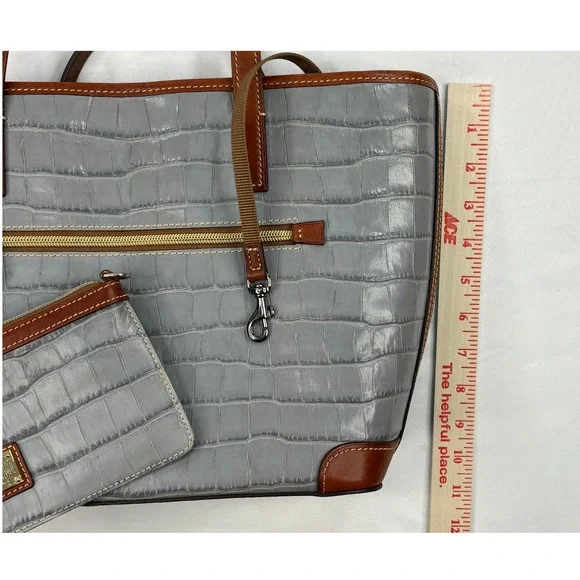 Dooney & Bourke Tote Bag in a Gray Crocodile-Embossed Leather Finish - Picture 4 of 16